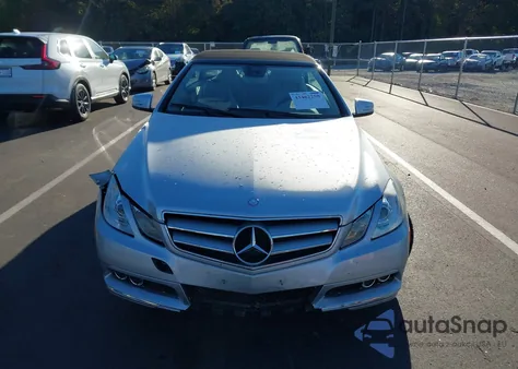 2011 Mercedes-Benz E 350 z USA, uszkodzony, nr VIN WDDKK5GF2BF076741